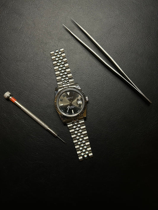 DATE- wimbeldon/dark green